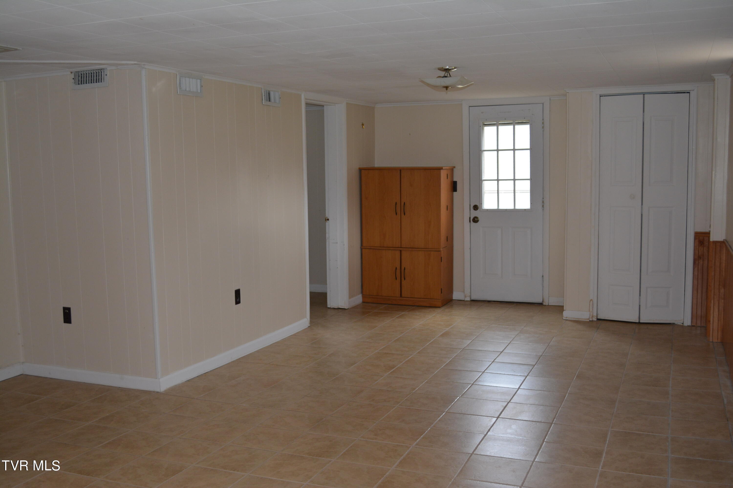 1679 Dexter Road Kingsport, TN 37660 - Photo 16 of 20 DSC_0099