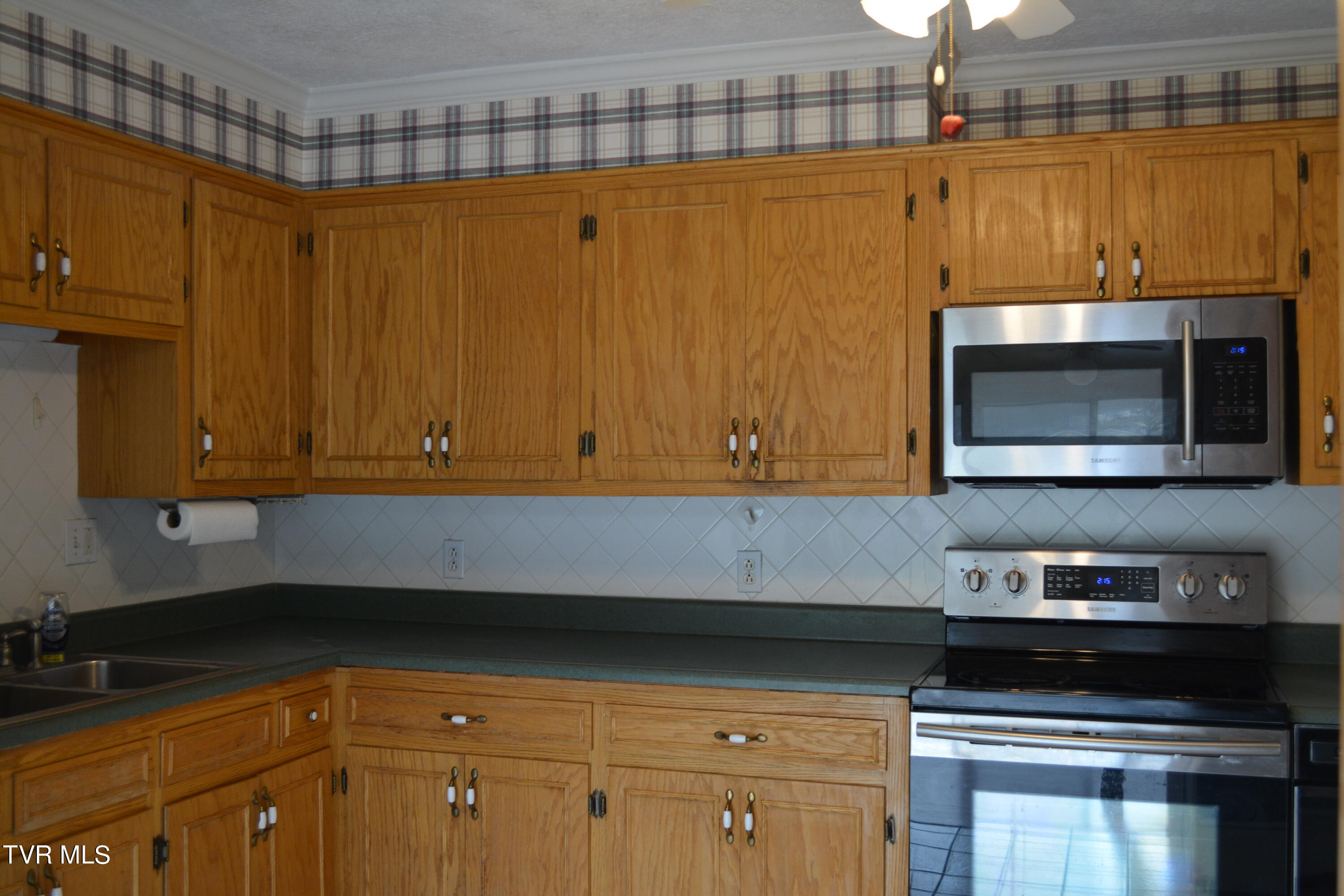 1679 Dexter Road Kingsport, TN 37660 - Photo 10 of 20 DSC_0089