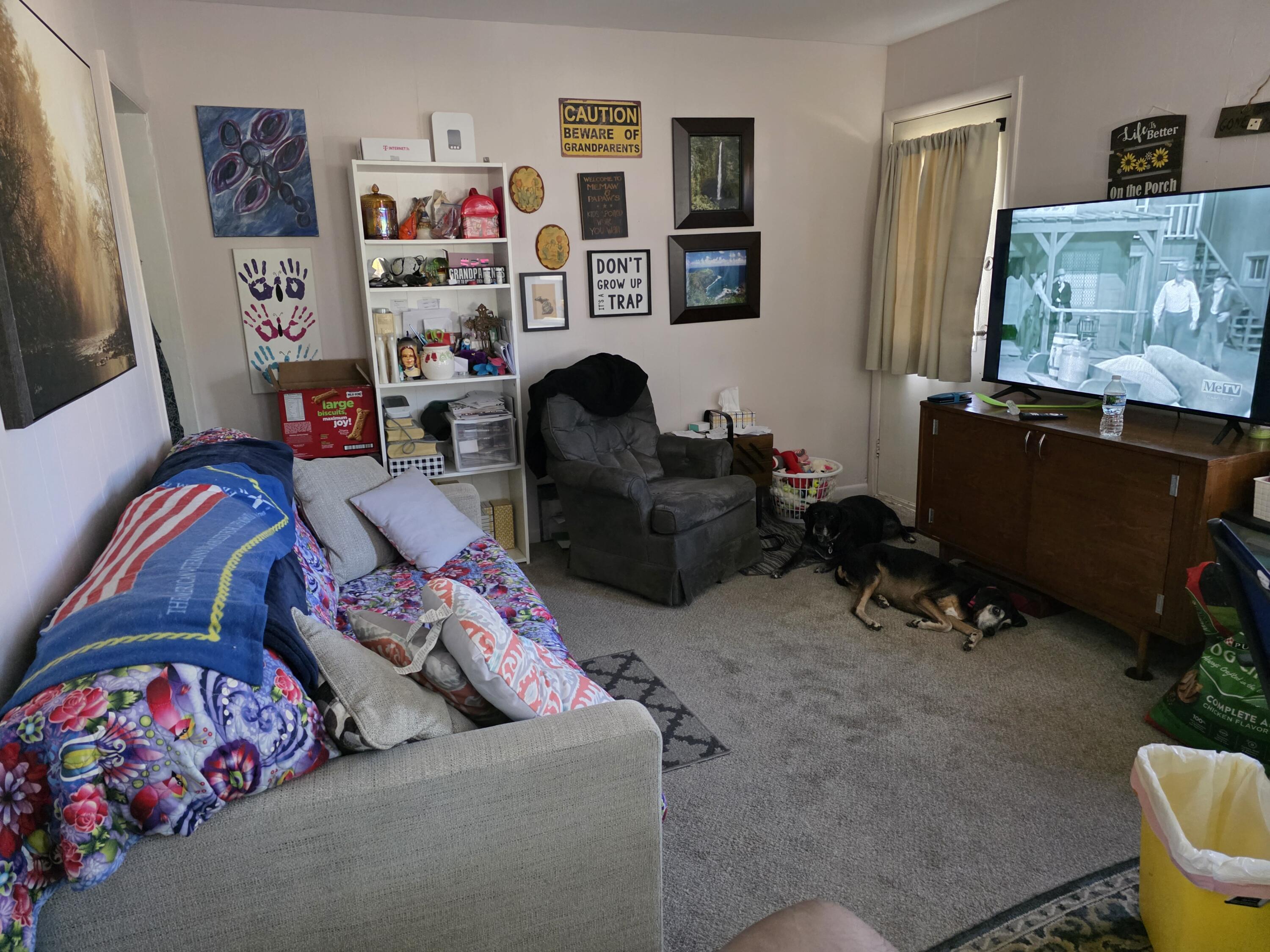 1225 West Territorial Road Battle Creek, MI 49015 - Photo 7 of 14 FRONT OF HOME