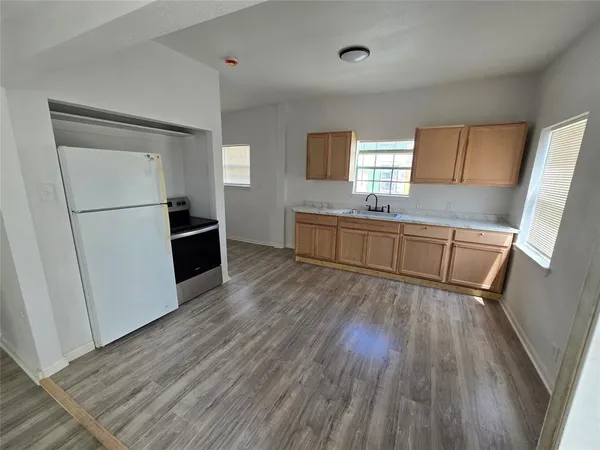 $1,650 | 5004 East Side Avenue, Unit 103, Dallas, TX 75214