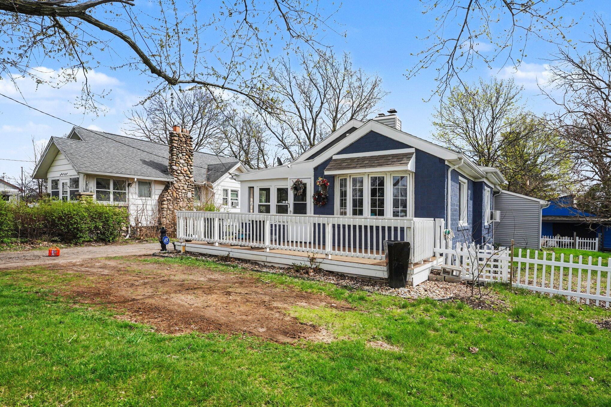 2961 West Dickman Road Springfield, MI 49037 - Photo 4 of 24 004_file_6594