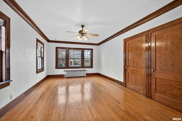 $850 | 318 West Columbia Avenue, Unit A, Davenport, IA 52803