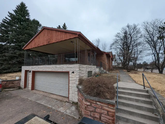 $299,900 | 42294 Wilson Memorial Drive, Chassell, MI 49916