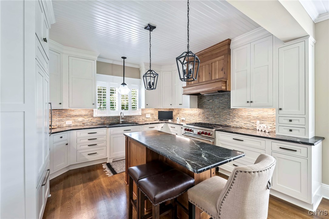 52 West Lake Street Skaneateles, NY 13152 - Photo 22 of 47