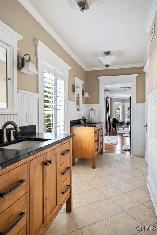 52 West Lake Street Skaneateles, NY 13152 - Photo 31 of 47