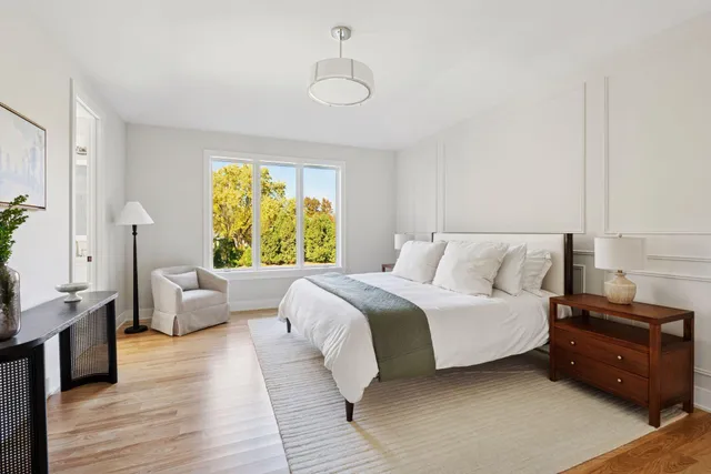 $2,150,000 | 631 Callahan Place, Mendota Heights, MN 55118