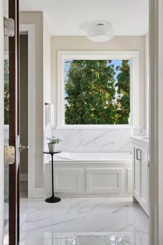 $2,150,000 | 631 Callahan Place, Mendota Heights, MN 55118