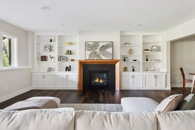 $2,150,000 | 631 Callahan Place, Mendota Heights, MN 55118