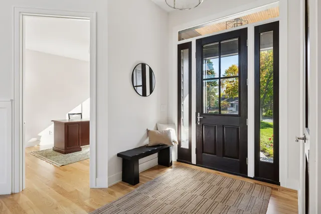 $2,150,000 | 631 Callahan Place, Mendota Heights, MN 55118