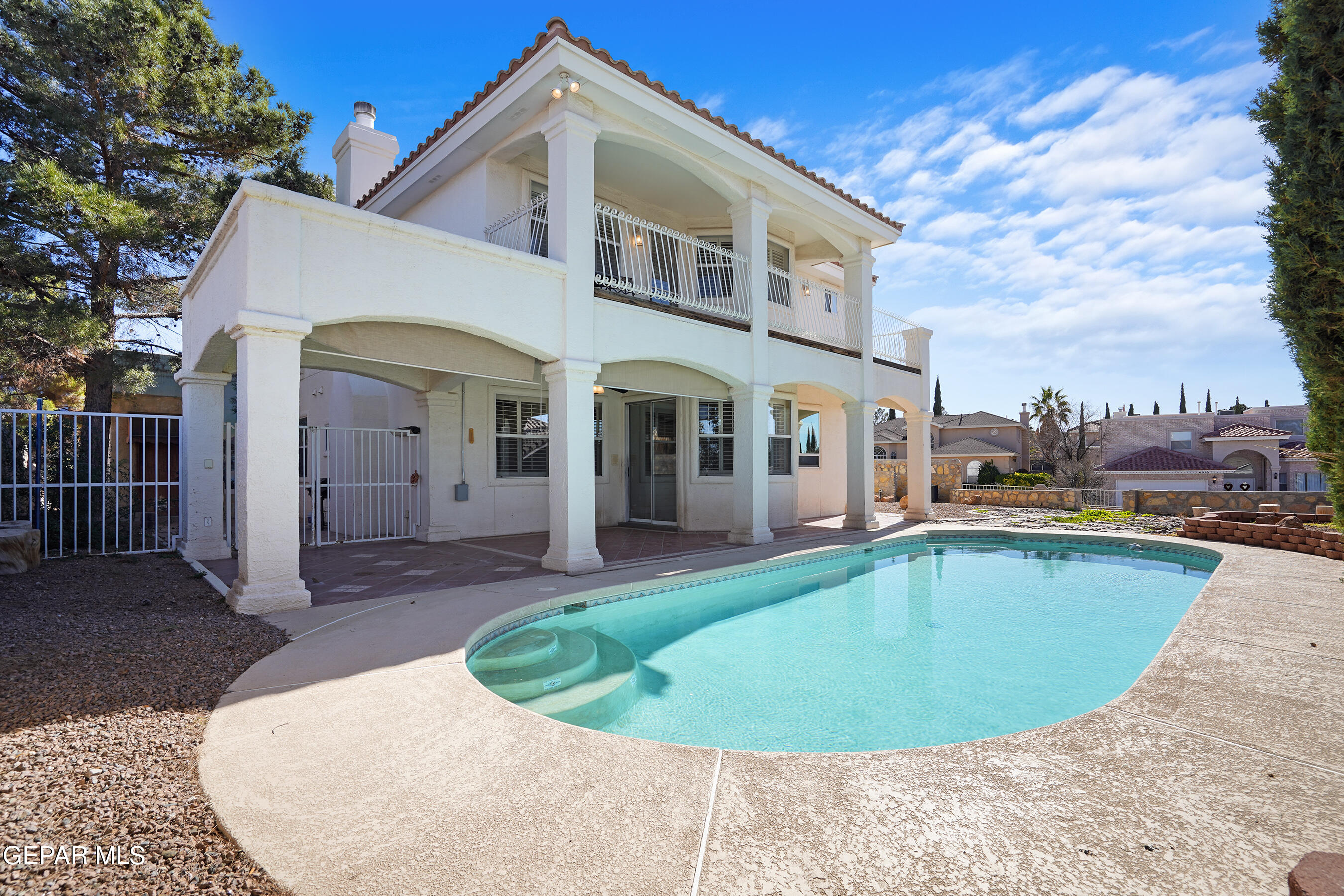 6513 Royal Ridge Drive El Paso, TX 79912 - Photo 3 of 59 Pool area