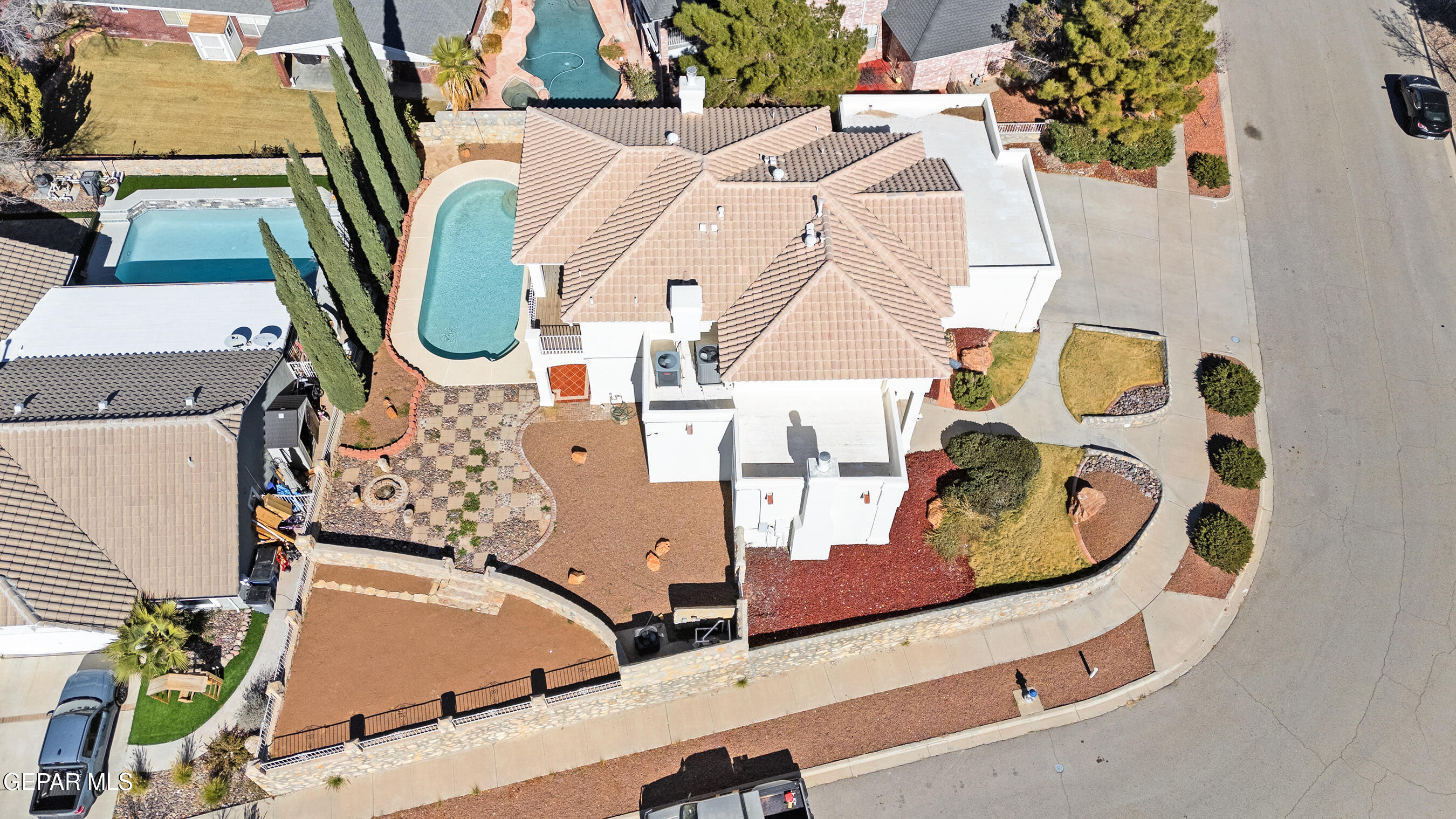 6513 Royal Ridge Drive El Paso, TX 79912 - Photo 4 of 59 Aerial view