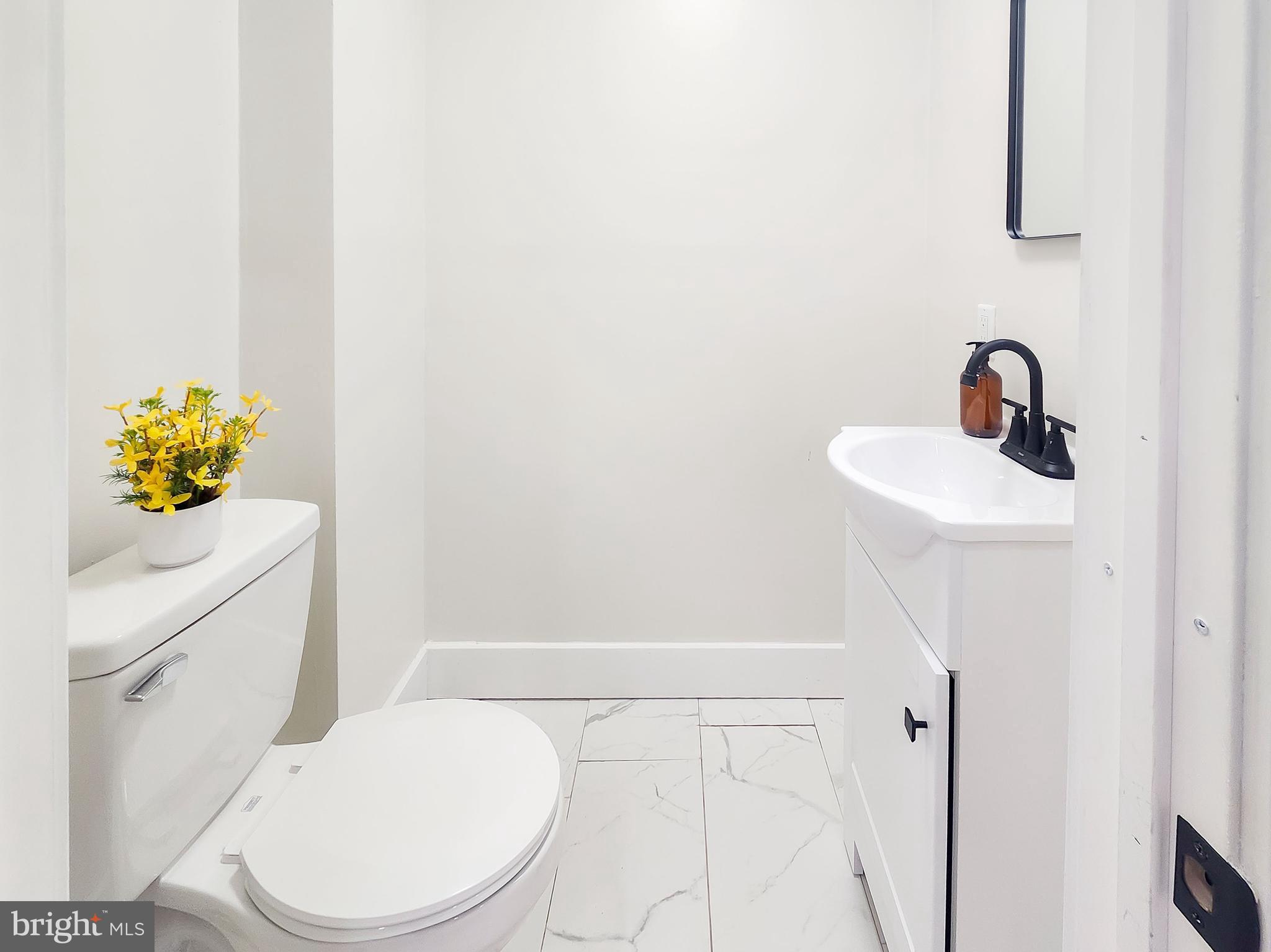 1001 South 60th Street Philadelphia, PA 19143 - Photo 12 of 48 Half bath