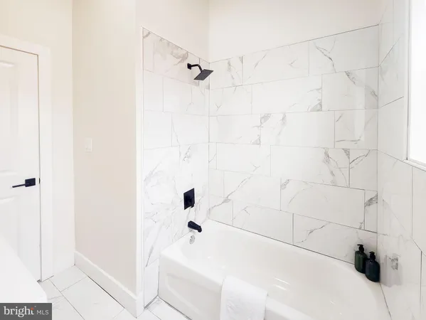 $399,000 | 1001 South 60th Street, Philadelphia, PA 19143