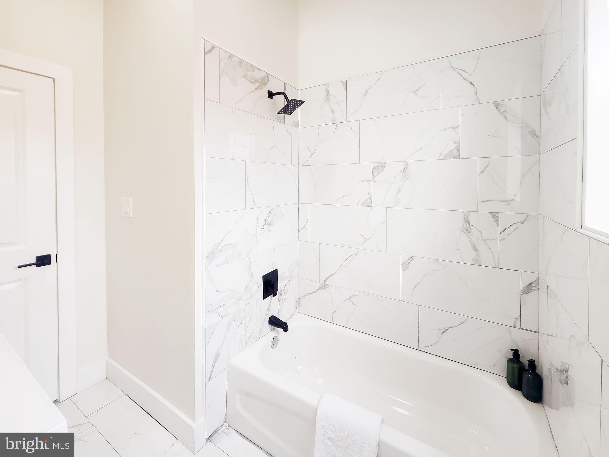 1001 South 60th Street Philadelphia, PA 19143 - Photo 18 of 48 bathroom