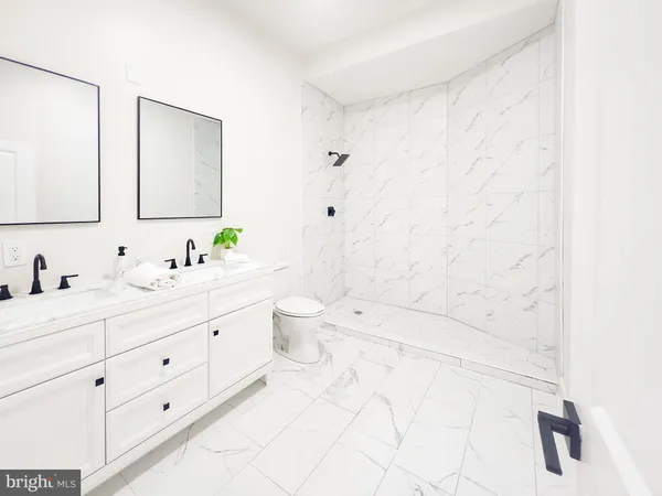 $399,000 | 1001 South 60th Street, Philadelphia, PA 19143