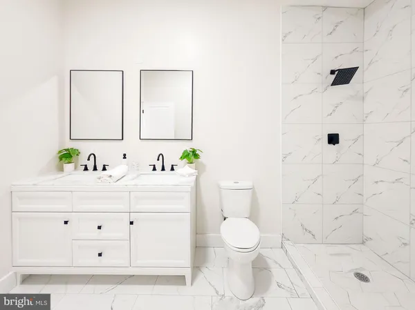 $399,000 | 1001 South 60th Street, Philadelphia, PA 19143