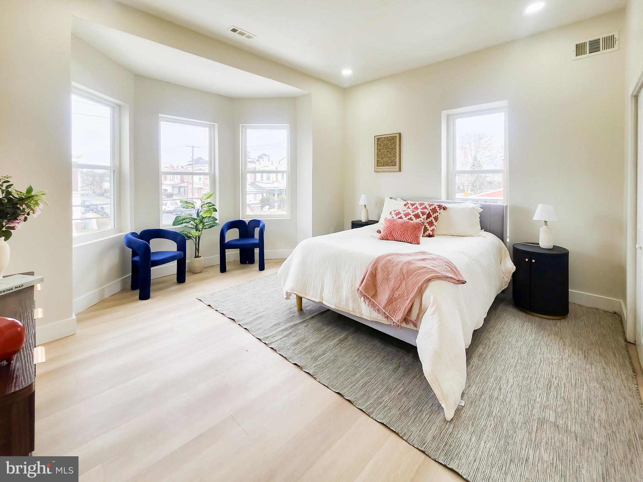 1001 South 60th Street Philadelphia, PA 19143 - Photo 25 of 48 master bedroom