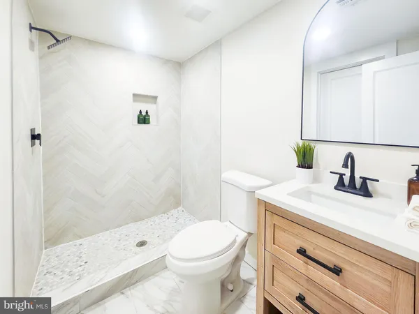 $399,000 | 1001 South 60th Street, Philadelphia, PA 19143