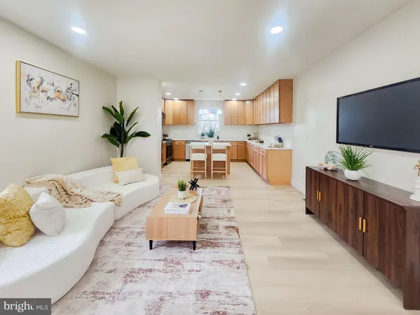 $399,000 | 1001 South 60th Street, Philadelphia, PA 19143