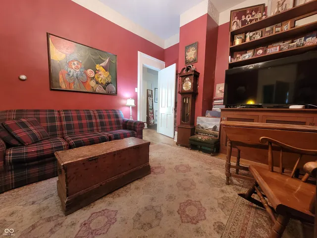 $245,000 | 521 East Main Street, Crawfordsville, IN 47933