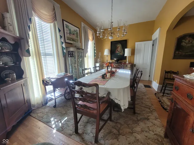 $245,000 | 521 East Main Street, Crawfordsville, IN 47933