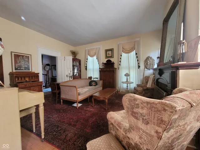 $245,000 | 521 East Main Street, Crawfordsville, IN 47933