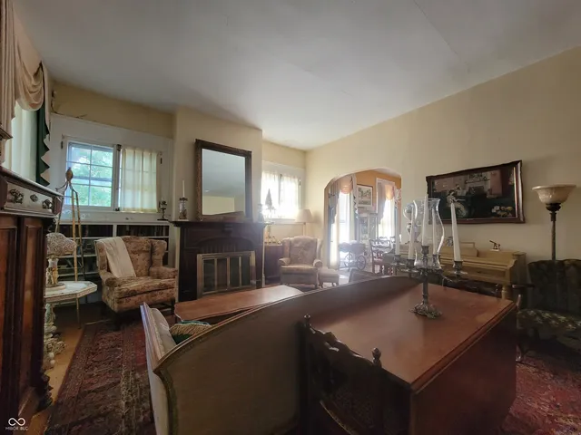 $245,000 | 521 East Main Street, Crawfordsville, IN 47933