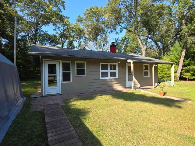$169,900 | W6256 County Road A, New Lisbon, WI 53950