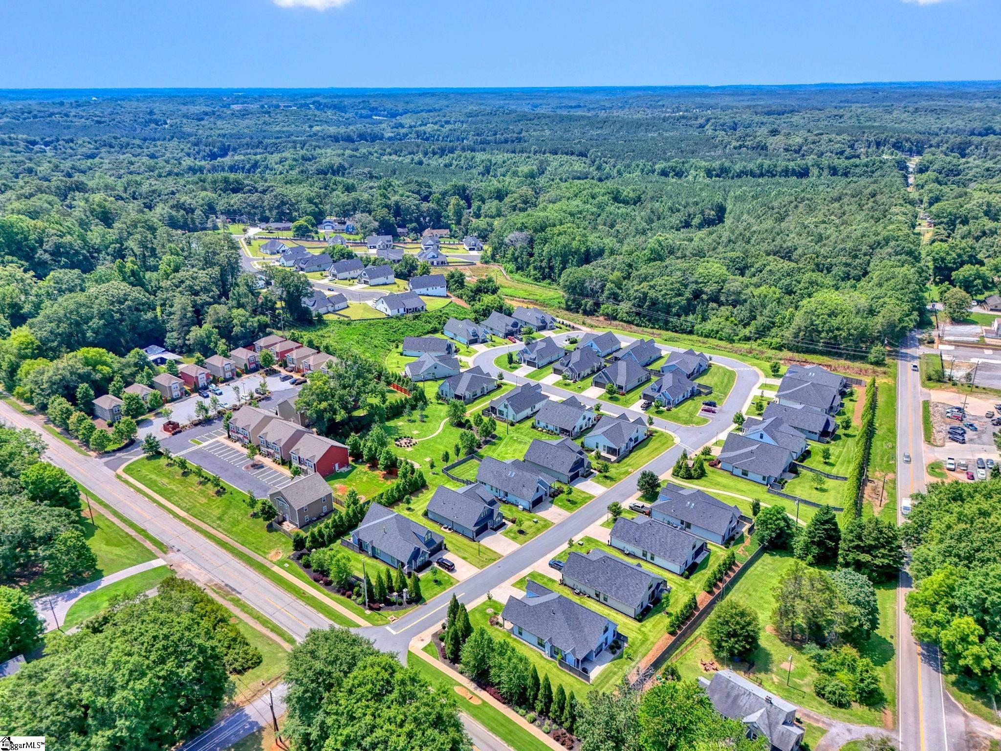 235 Pendleton Road, Unit L2 Clemson, SC 29631 - Photo 43 of 47