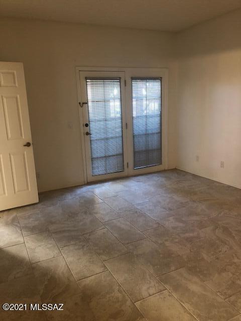 1200 East River Road, Unit K 137 Tucson, AZ 85718 - Photo 8 of 11