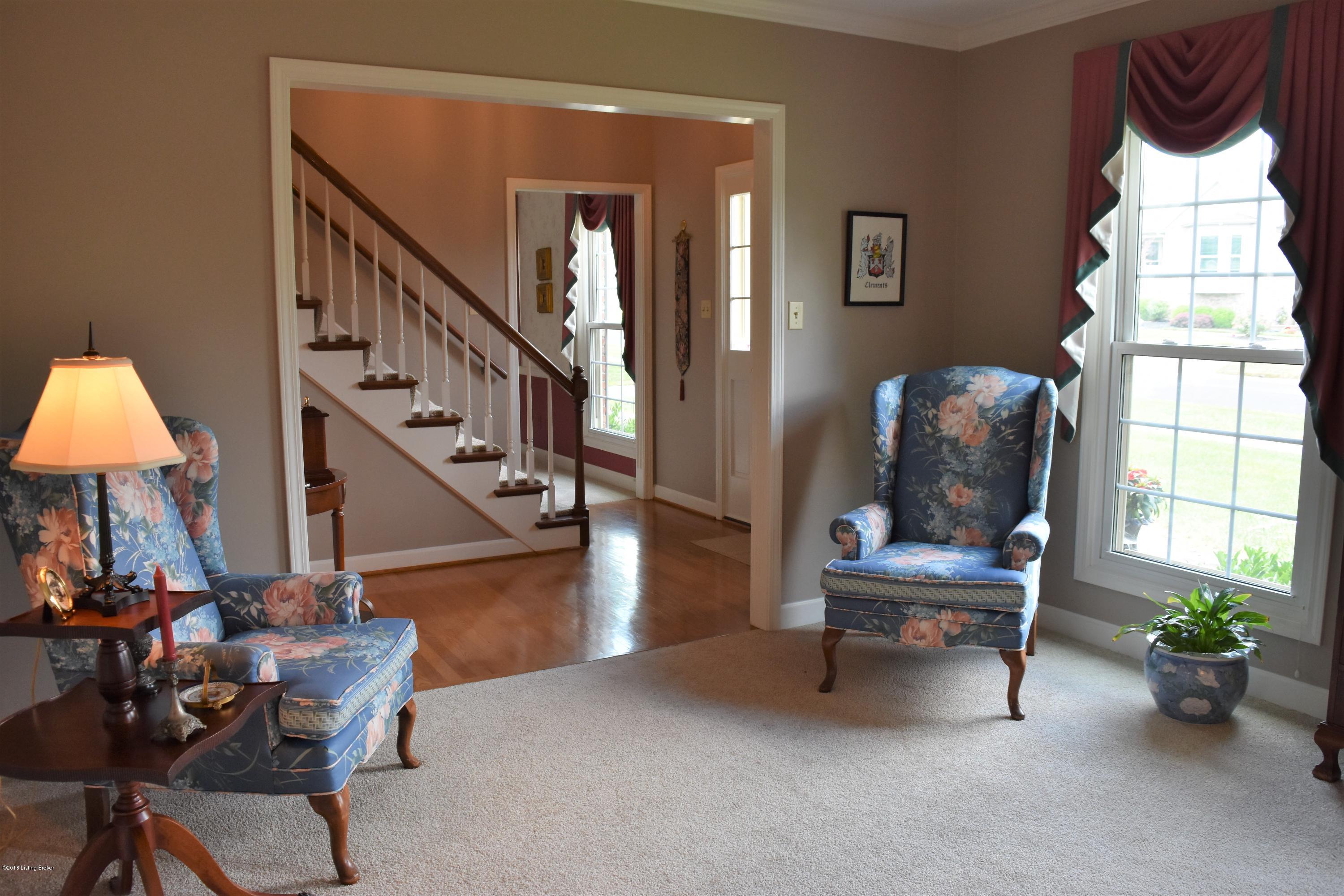 10414 Long Home Road Louisville, KY 40291 - Photo 6 of 55 DSC_3323