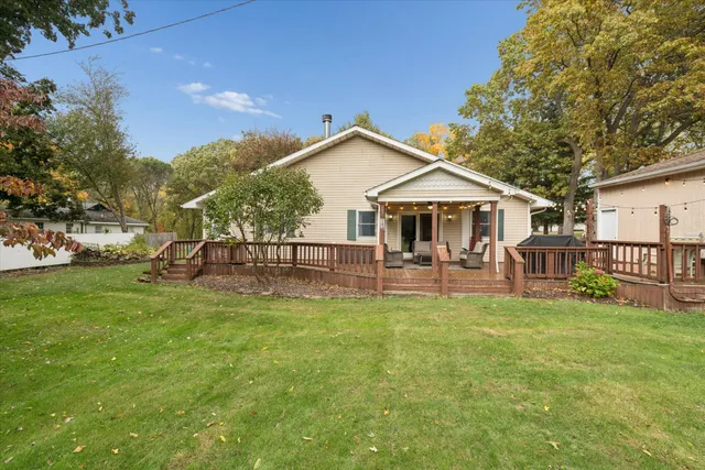 $404,900 | 27890 South D Drive South, Albion, MI 49224