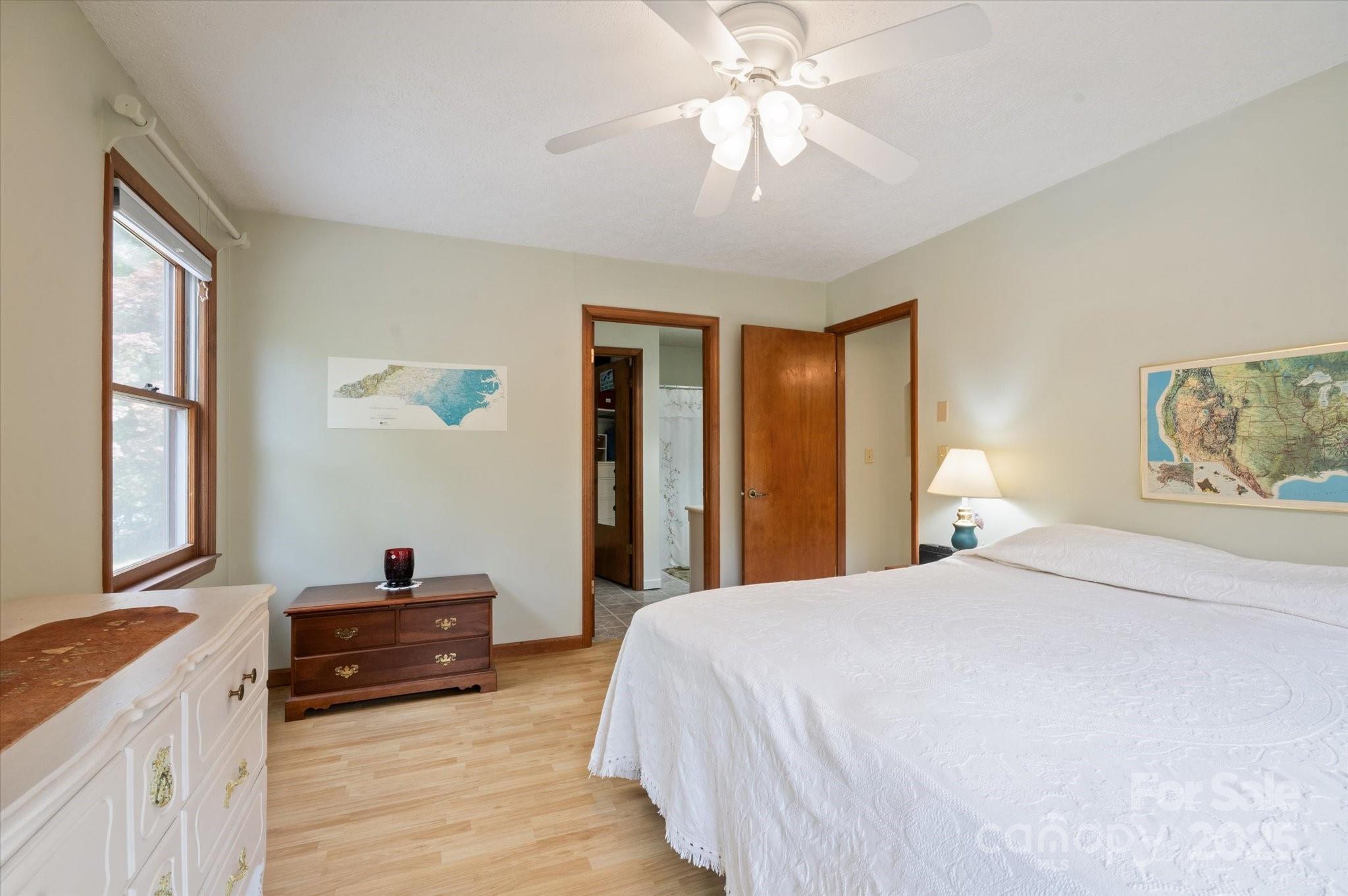 234 Fallen Timber Road Hendersonville, NC 28791 - Photo 11 of 31 Gallery Image 11