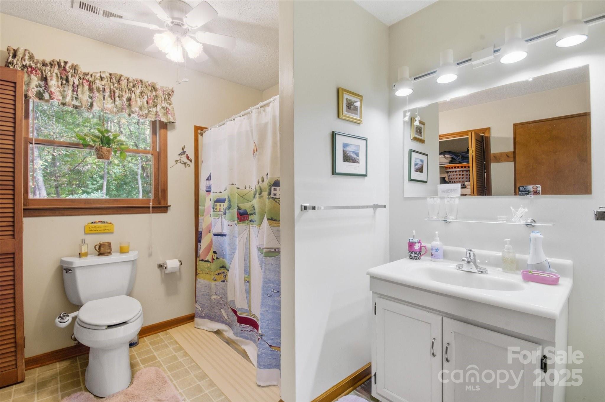 234 Fallen Timber Road Hendersonville, NC 28791 - Photo 18 of 31 Gallery Image 18