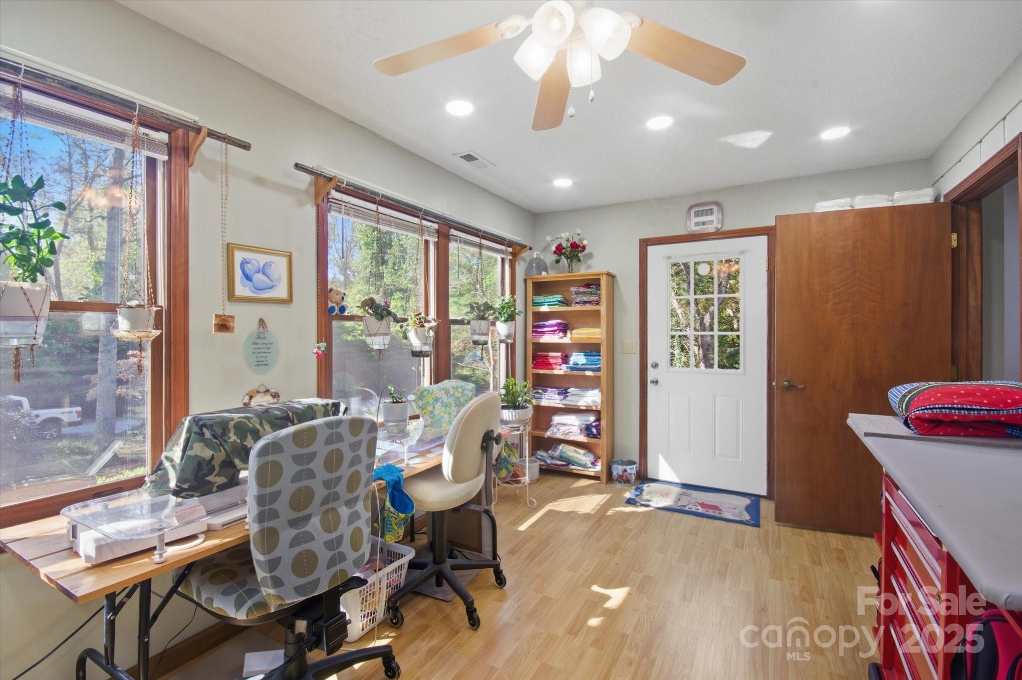 234 Fallen Timber Road Hendersonville, NC 28791 - Photo 2 of 31 Gallery Image 2