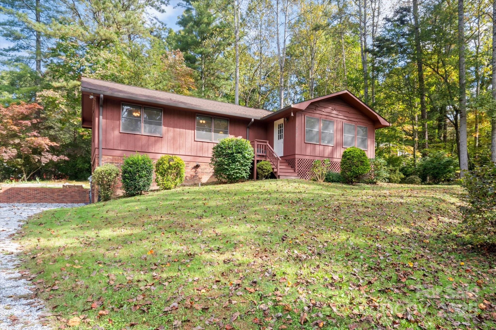 234 Fallen Timber Road Hendersonville, NC 28791 - Photo 29 of 31 Gallery Image 29