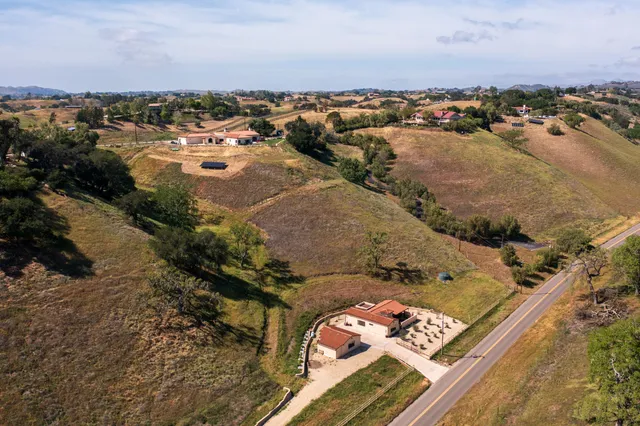$3,750,000 | 2875 Calzada Avenue, Santa Ynez, CA 93460
