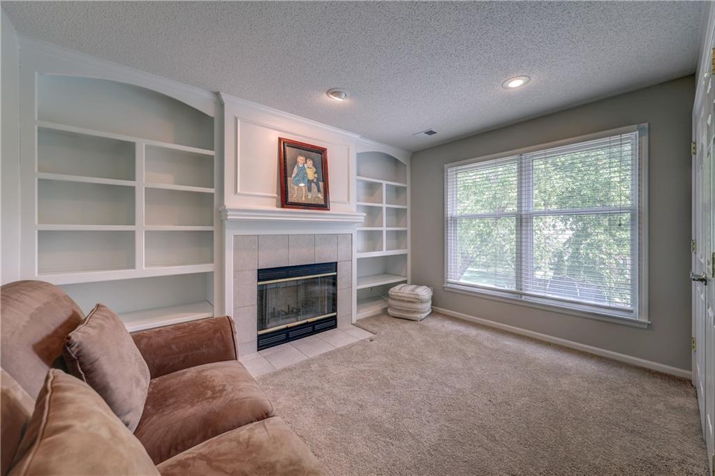 13017 Reeder Street Overland Park, KS 66213 - Photo 18 of 35