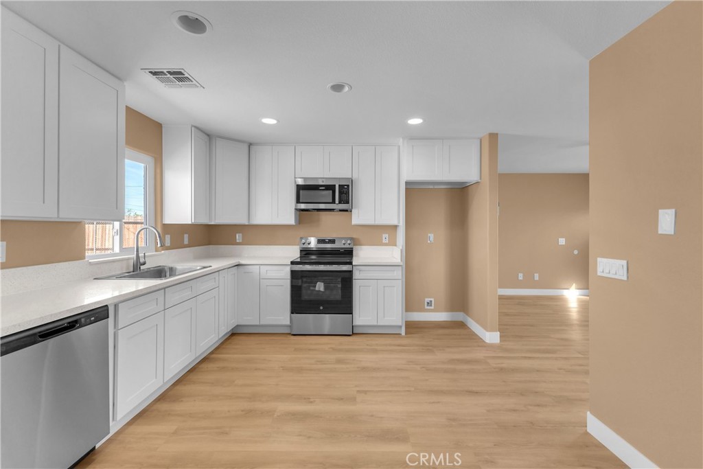 2867 Stardust Avenue Thermal, CA 92274 - Photo 10 of 37