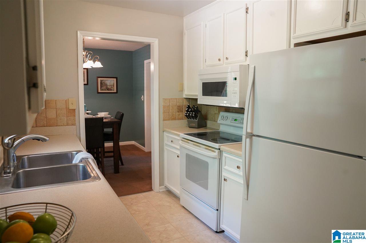 2710 Ray Way Birmingham, AL 35235 - Photo 8 of 23