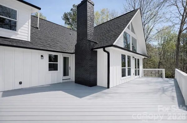 $799,999 | 2308 Singleton Creek Road, Liberty Hill, SC 29074