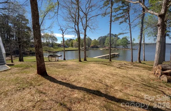 $799,999 | 2308 Singleton Creek Road, Liberty Hill, SC 29074