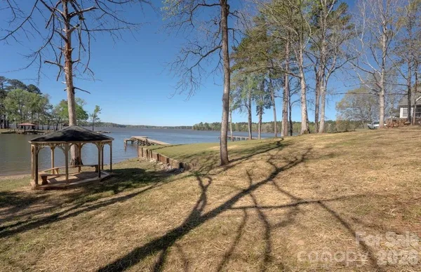 $799,999 | 2308 Singleton Creek Road, Liberty Hill, SC 29074