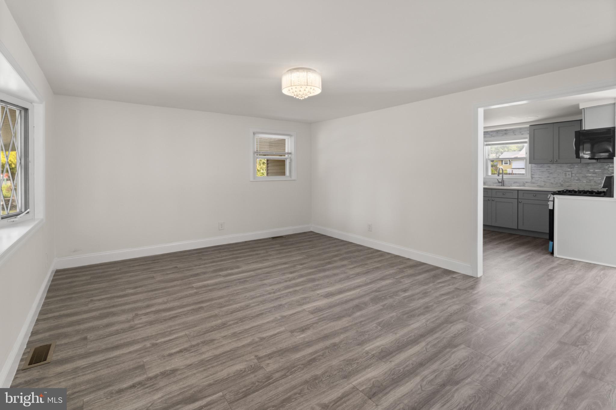 529 9th Avenue Lindenwold, NJ 08021 - Photo 15 of 22 Gallery Image 15