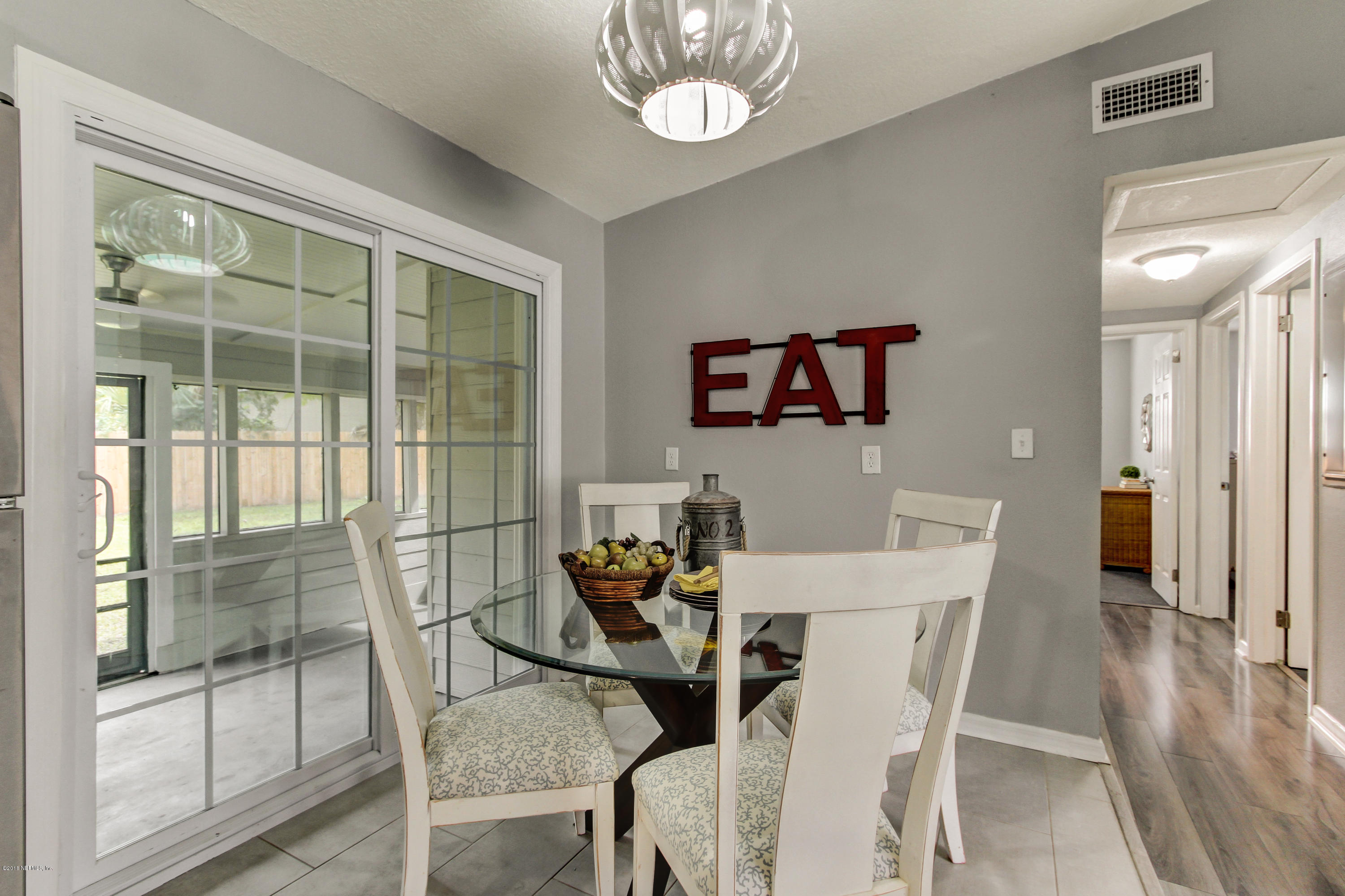 1659 Lindsey Road Jacksonville, FL 32221 - Photo 14 of 32 Dining Area