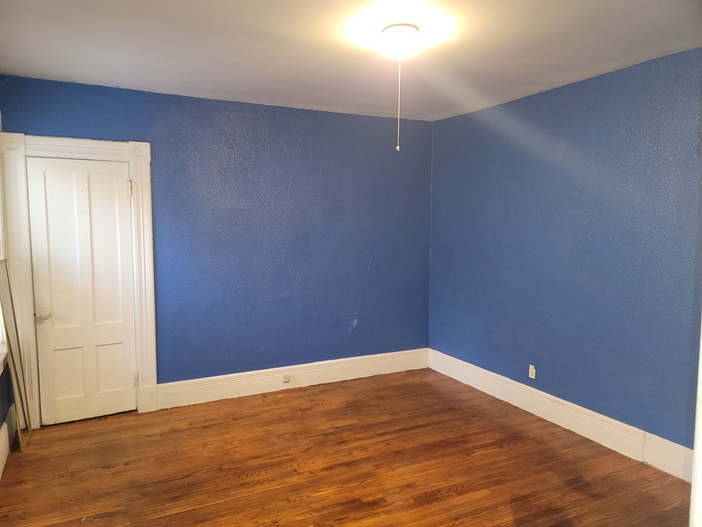 84-86 Morris Street Springfield, MA 01103 - Photo 8 of 9 Gallery Image 8