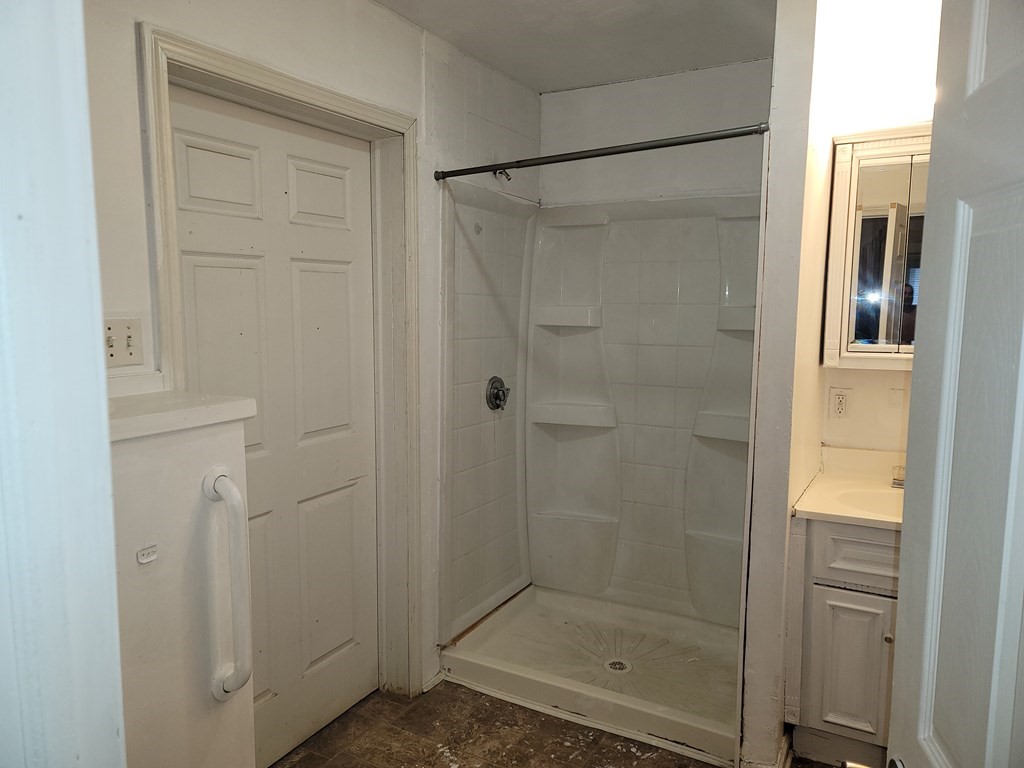 84-86 Morris Street Springfield, MA 01103 - Photo 9 of 9 Gallery Image 9