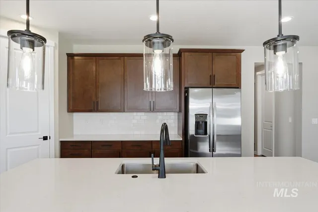 $639,990 | 2370 North Ice Fire Avenue, Star, ID 83669