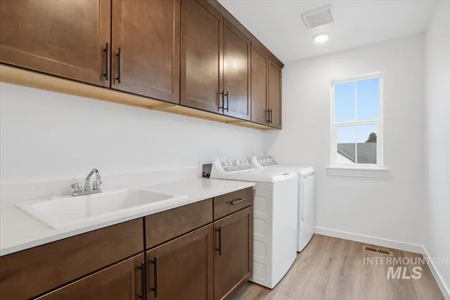 $639,990 | 2370 North Ice Fire Avenue, Star, ID 83669