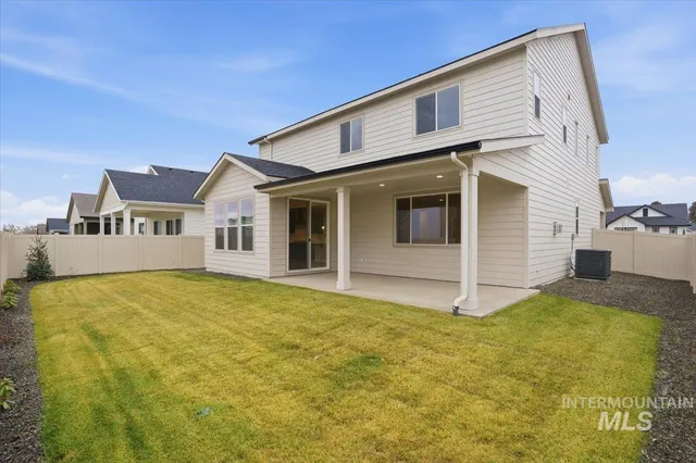 $639,990 | 2370 North Ice Fire Avenue, Star, ID 83669